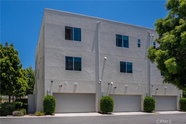 747 Beacon, Irvine, CA 92618 - photo 43