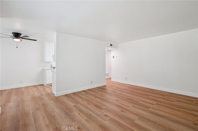 11813 Runnymede St Unit 27, North Hollywood, CA 91605 - photo 4