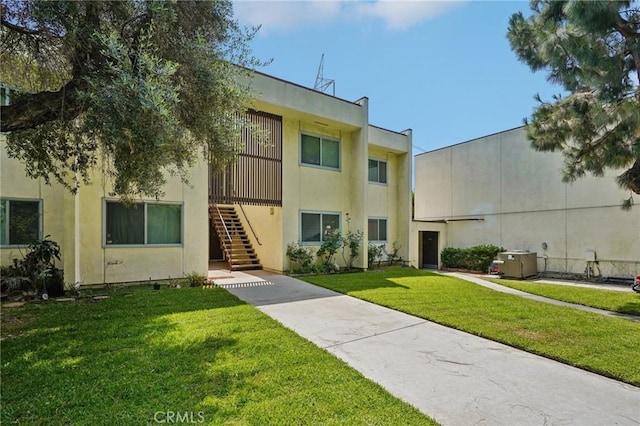 11813 Runnymede St Unit 27, North Hollywood, CA 91605 - photo 2