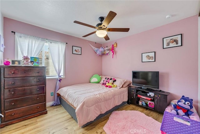 2578 Bryce Ct, Colton, CA 92324 - bedroom with wood finished floors and ceiling fan