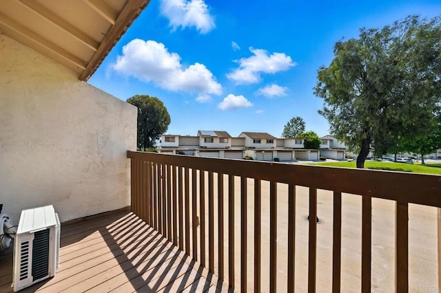 575 Otay Lakes Rd Unit 26, Chula Vista, CA 91913 - balcony featuring a residential view