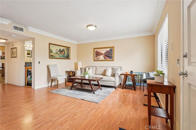 1605 Winona Blvd Unit 102, Los Angeles, CA 90027 - photo 1