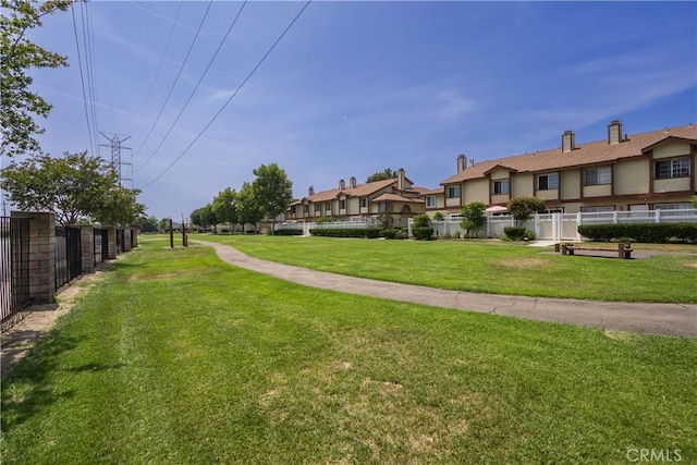 8939 Gallatin Rd Unit 68, Pico Rivera, CA 90660 - view of yard with a residential view