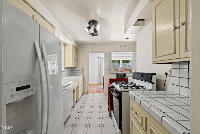6449 Quakertown Ave, Woodland Hills, CA 91367 - photo 16