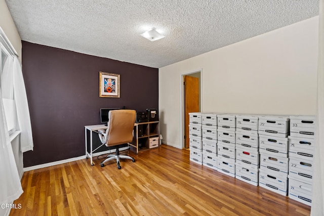 6449 Quakertown Ave, Woodland Hills, CA 91367 - photo 22