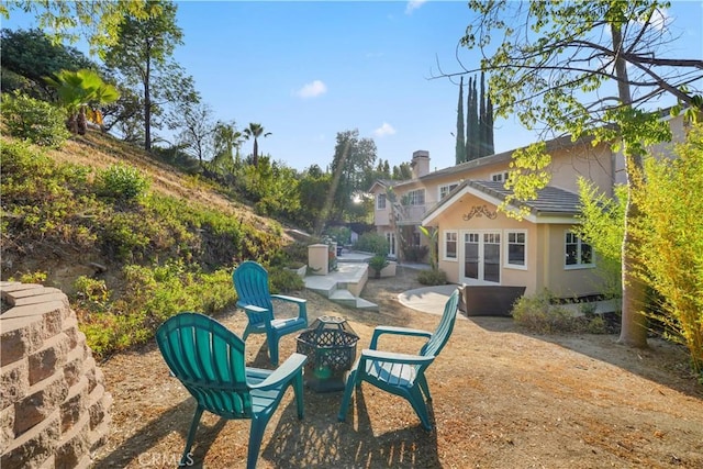 22550 Flamingo St, Woodland Hills, CA 91364 - view of yard with an outdoor fire pit, a balcony, and a patio