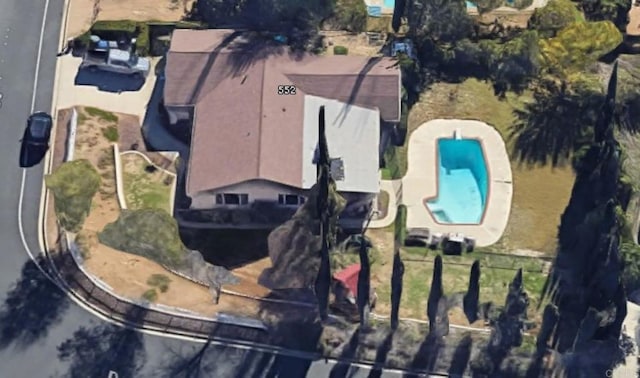552 Vista Del Escuela, El Cajon, CA 92019 - view of property location featuring a pool