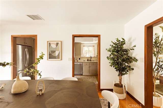 5229 Lennox Ave, Sherman Oaks, CA 91401 - photo 8