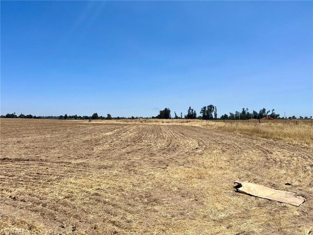 1371 W Bellevue Rd, Merced, CA 95348 - photo 3