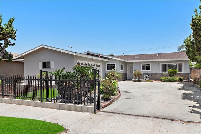 3137 W Olinda Ln, Anaheim, CA 92804 - photo 1