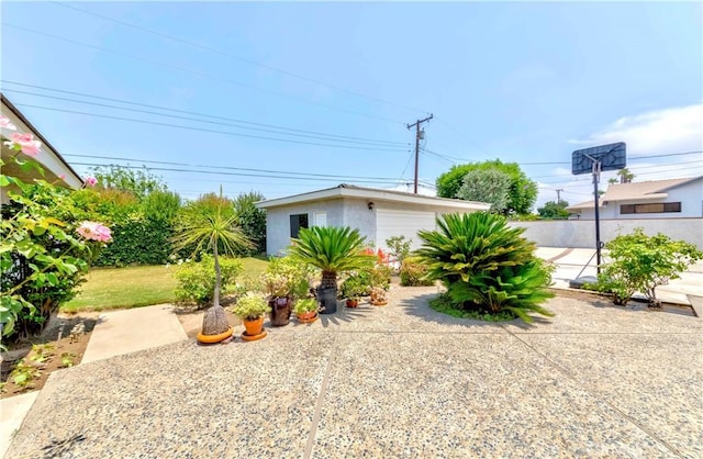 2837 E Mesa Dr, West Covina, CA 91791 - view of yard featuring an outbuilding