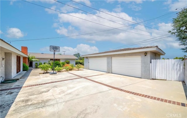 2837 E Mesa Dr, West Covina, CA 91791 - view of detached garage