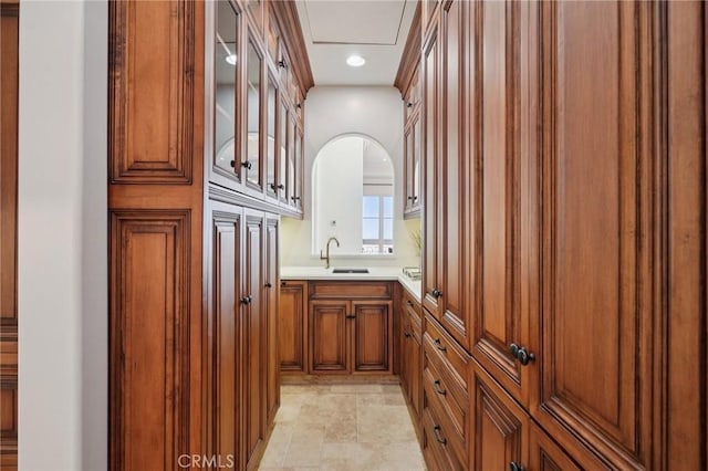 6337 Via Colinita, Rancho Palos Verdes, CA 90275 - bar area with recessed lighting and light stone finish floors