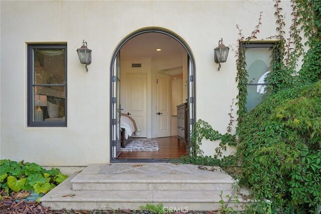6337 Via Colinita, Rancho Palos Verdes, CA 90275 - entrance to property featuring stucco siding