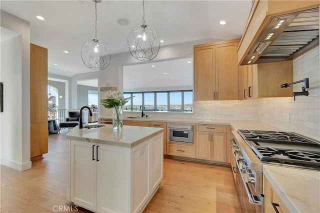 221 Carnation Ave, Corona Del Mar, CA 92625 - photo 5