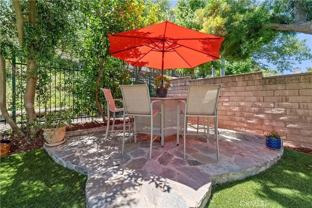 762 Twin Peaks Ave, Simi Valley, CA 93065 - view of patio / terrace