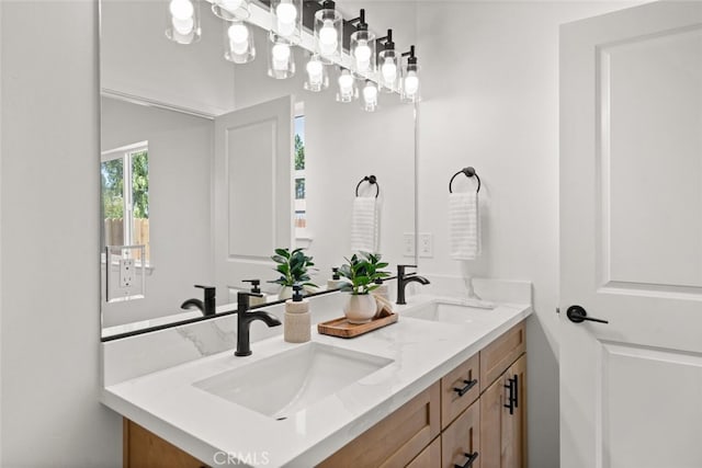 6105 Maxwood Dr, Paradise, CA 95969 - full bath featuring double vanity