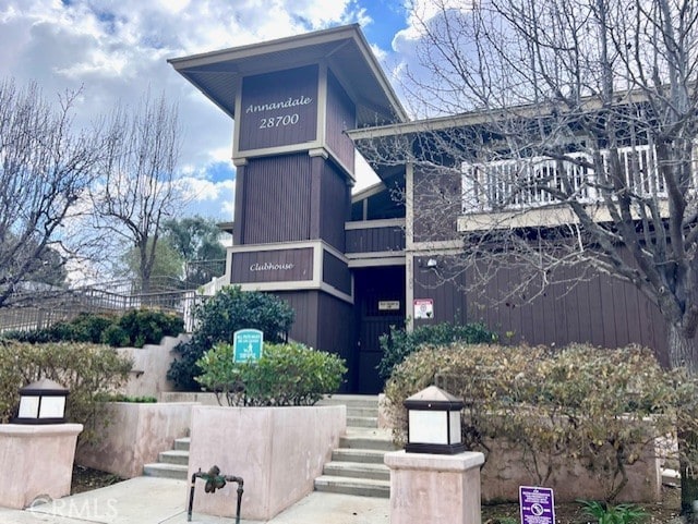 28512 Conejo View Dr, Agoura Hills, CA 91301 - view of building exterior featuring stairs