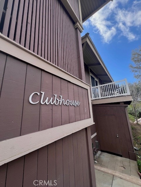 28512 Conejo View Dr, Agoura Hills, CA 91301 - view of home's exterior with a balcony