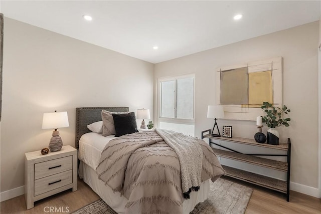 14 Willow Tree Ln, Irvine, CA 92612 - bedroom featuring light wood finished floors and recessed lighting