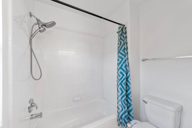 13756 Fontanelle Pl, San Diego, CA 92128 - bathroom with shower / tub combo and toilet