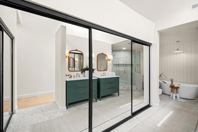 1481 Camino Linda Dr, San Marcos, CA 92078 - interior space featuring double vanity, a shower stall, and lofted ceiling