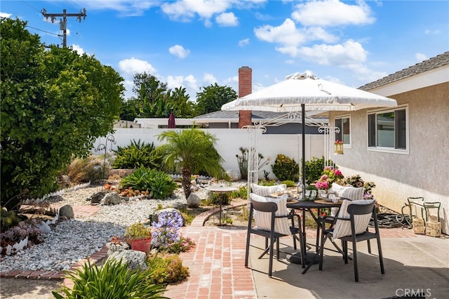 651 Lemke Dr, Placentia, CA 92870 - view of patio / terrace with outdoor dining space
