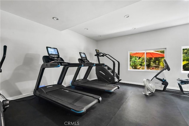 2700 Cahuenga Blvd E Unit 1302, Los Angeles, CA 90068 - workout area with baseboards and recessed lighting