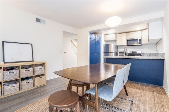15786 Midwood Dr Unit 2, Granada Hills, CA 91344 - photo 4