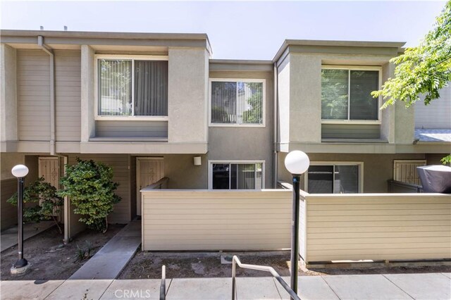15786 Midwood Dr Unit 2, Granada Hills, CA 91344 - photo 1