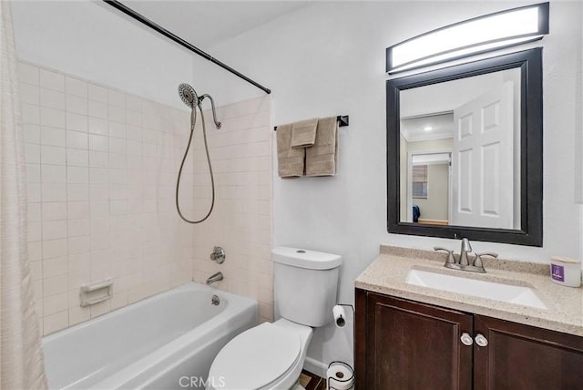 4170 Elm Ave Unit 304, Long Beach, CA 90807 - full bathroom featuring vanity and shower / tub combo with curtain