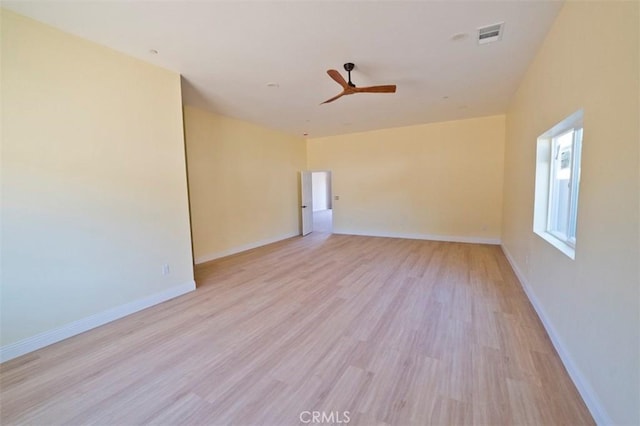 540 Shady Meadow Ct, Bakersfield, CA 93308 - empty room featuring light wood-type flooring and a ceiling fan