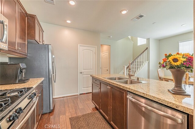 28752 Calle De La Paz Dr, Valencia, CA 91354 - photo 15