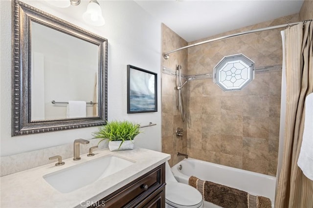7012 E Viewpoint Ln, Anaheim Hills, CA 92807 - full bathroom with shower / tub combo with curtain and vanity
