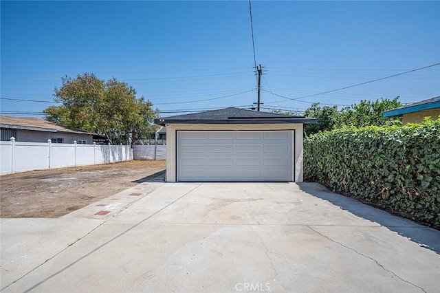 1021 W 5th St, Corona, CA 92882 - view of detached garage