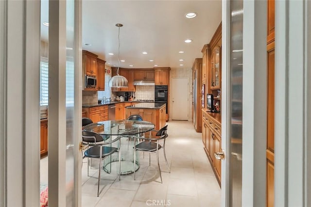 9845 Encino Ave, Northridge, CA 91325 - photo 15