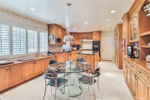 9845 Encino Ave, Northridge, CA 91325 - photo 13