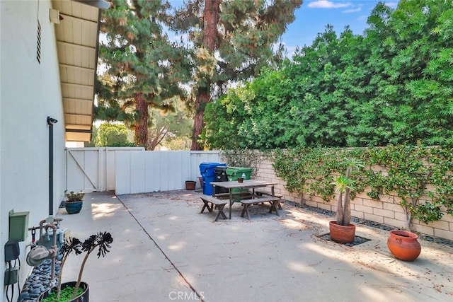 9845 Encino Ave, Northridge, CA 91325 - photo 46