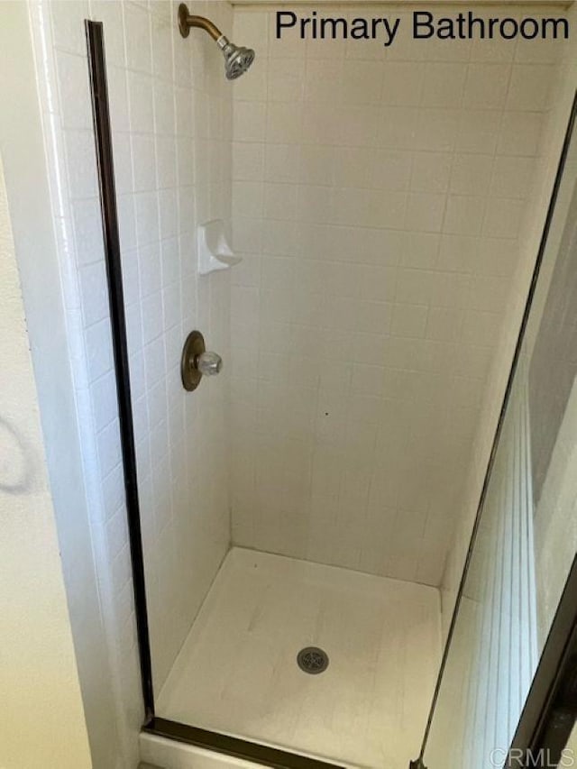 1003 Amherst Ave, Hemet, CA 92544 - full bath featuring a shower stall