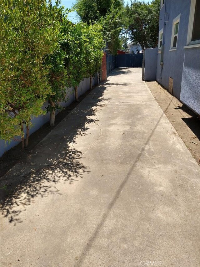 202 W 20th St, Santa Ana, CA 92706 - photo 13