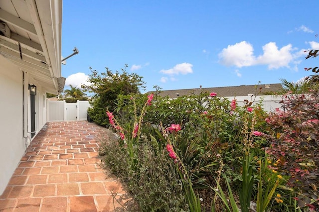 113 Via Breve Unit 23, San Clemente, CA 92672 - view of patio with a gate