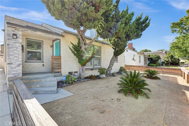 4437 Keever Ave, Long Beach, CA 90807 - view of front facade with stucco siding