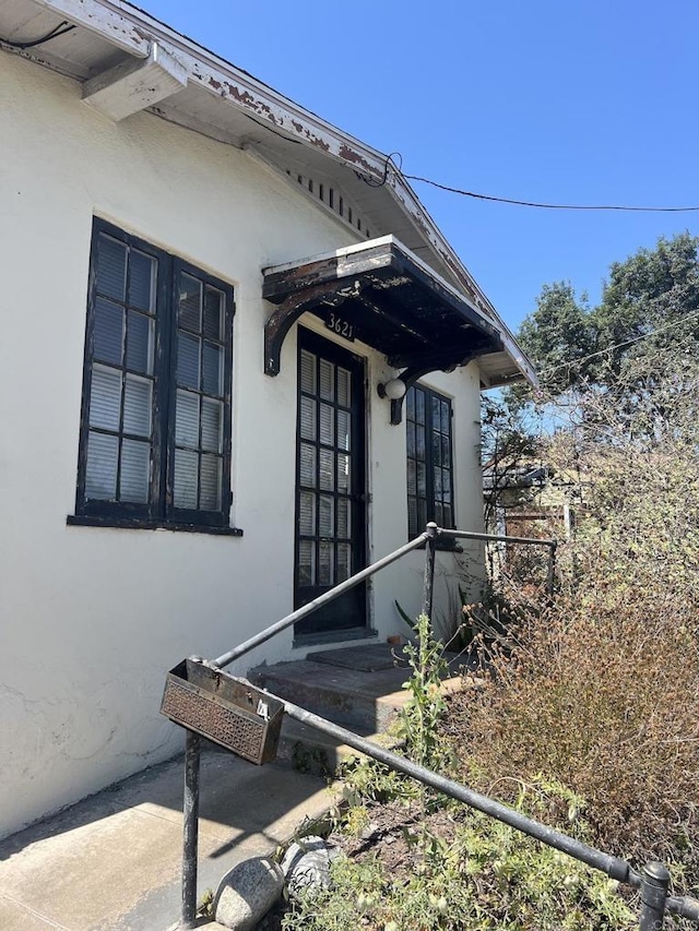 3621 Collier Ave, San Diego, CA 92116 - view of property exterior with stucco siding