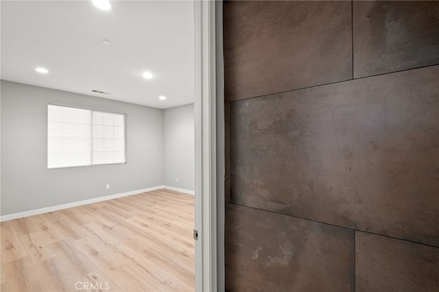 431 Daniella Way, Perris, CA 92570 - detailed view of wood finished floors and recessed lighting