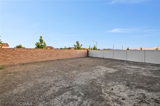 431 Daniella Way, Perris, CA 92570 - view of yard