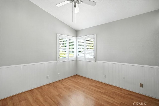28914 Raintree Ln, Saugus, CA 91390 - photo 23