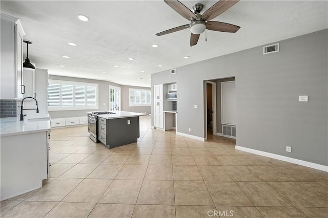 28914 Raintree Ln, Saugus, CA 91390 - photo 14