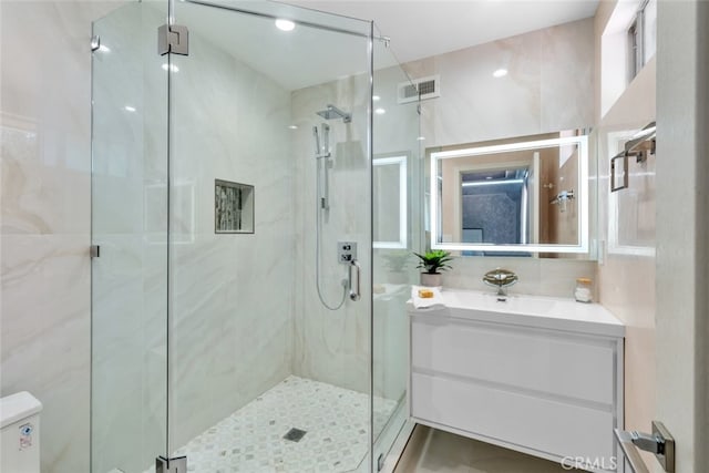 6355 Yolanda Ave, Tarzana, CA 91335 - full bath with a marble finish shower and vanity