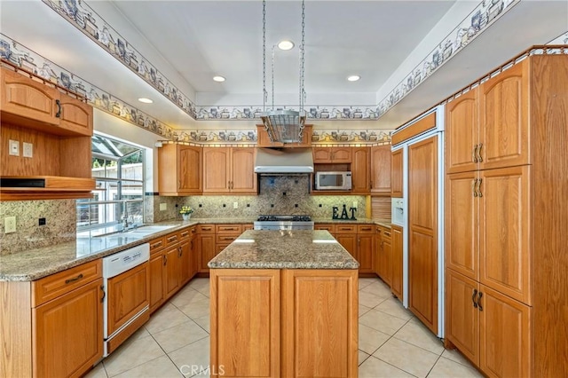 1408 Queen Summit Dr, West Covina, CA 91791 - photo 12