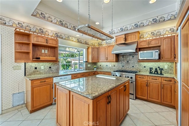 1408 Queen Summit Dr, West Covina, CA 91791 - photo 11